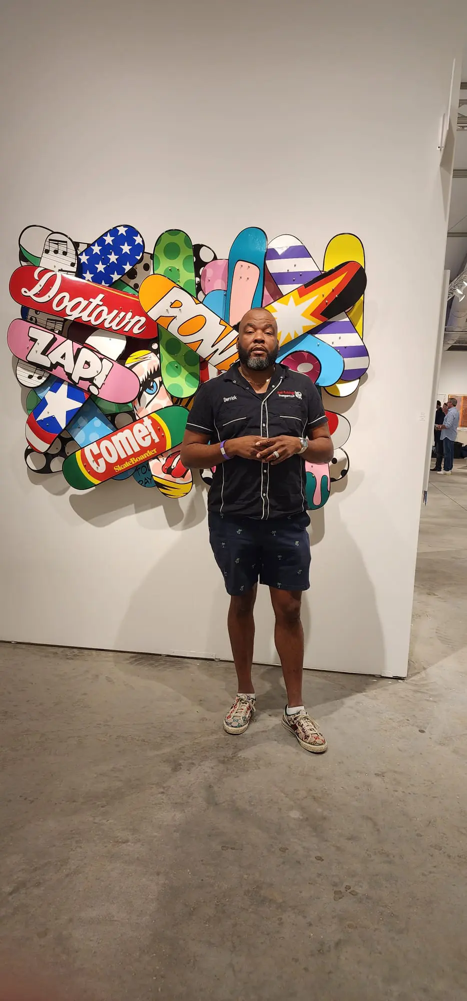custom fine art installation and exhibit logistics